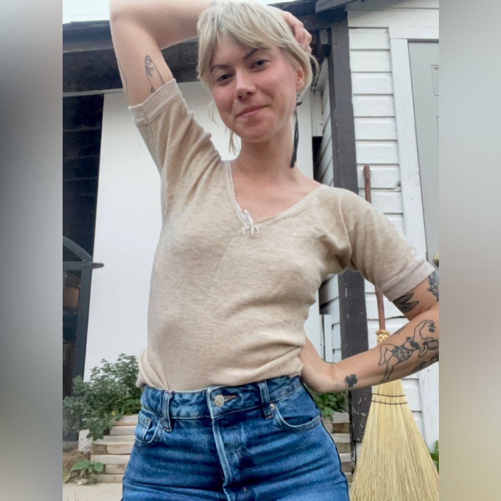 Vintage wool t shirt